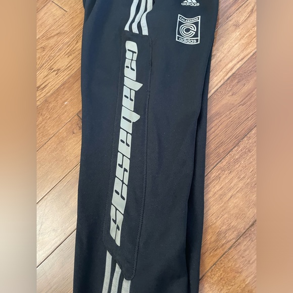 Adidas Calabasas collab pants - Picture 4 of 5